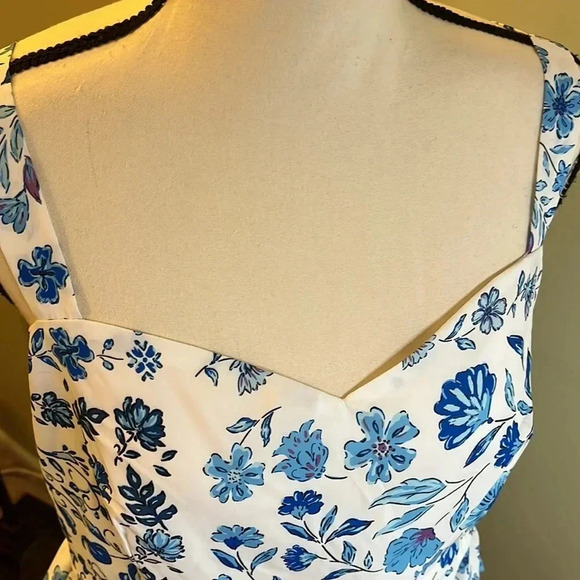Aqua floral print sweetheart neck blue white peplum exposed zipper back top - Picture 7 of 16